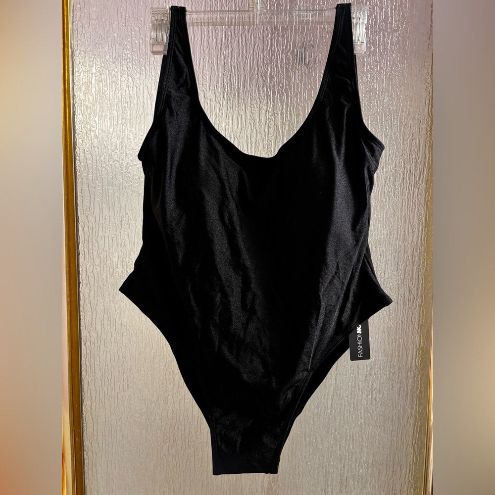 NWT Fashion Nova Black One-Piece Swimsuit Size XL (Juniors)